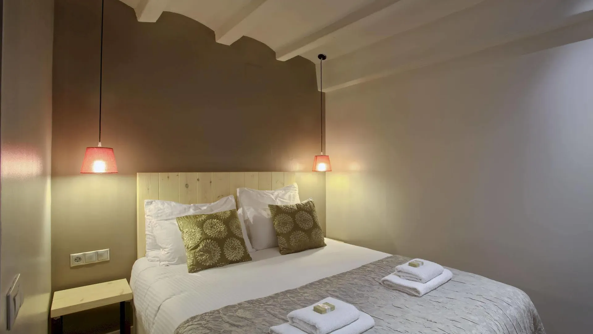 Sagrada Familia Apartment Barcelona